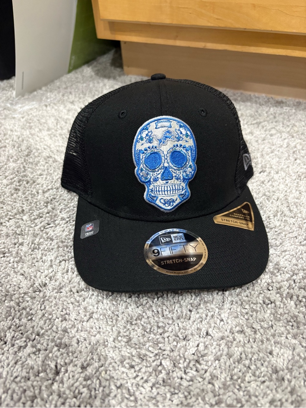 New Era Black Trucker Hat with Blue Sugar Skull Patch Detroit Lions snapback hat